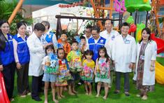 Trao yêu thương, tiếp sức những “chiến binh nhí” tại Bệnh viện Nhi đồng 1