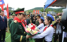 Bồi đắp tình đoàn kết đặc biệt Việt Nam - Lào bằng những việc làm thiết thực