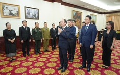 Đoàn đại biểu tỉnh Thái Nguyên viếng Chủ tịch Quốc hội Lào Saysomphone Phomvihane