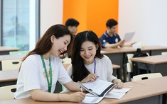 Khoảng cách giữa thái độ và hành vi ứng tuyển học bổng đại học của học sinh trung học phổ thông: Vai trò của cảm giác thuộc về và năng lực tự nhận diện thế mạnh cá nhân