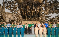 Kỷ niệm 20 năm Chiến dịch tình nguyện Hành quân xanh: Dấu chân tình nguyện, vì Nhân dân phục vụ