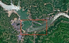 Hồ nước khổng lồ của Trung Quốc thật ra 'bé như cái móng tay', vì sao NASA vẫn phải cảnh báo