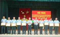 Trung đoàn Ra-đa 290 rút kinh nghiệm, biểu dương thành tích trong huấn luyện, diễn tập