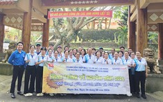 Chi bộ Siêu thị Hòa Bình: Gắn giáo dục truyền thống với nâng cao chất lượng phát triển Đảng