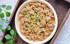 2 món hấp dễ làm mà ngon miệng nếu ăn luân phiên sẽ giúp phụ nữ trẻ lâu, ngủ ngon