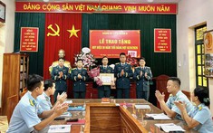 Đảng ủy Tiểu đoàn 6, Học viện Phòng không quân trao tặng Huy hiệu Đảng đợt 2-9