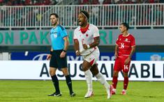 Đội tuyển Việt Nam thắng tưng bừng 3-0 Indonesia trên sân khách, mở toang cánh cửa vào bán kết ASEAN Cup