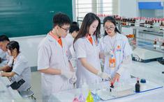 Điểm chuẩn khối ngành Sức khỏe cao, cơ hội nào cho thí sinh 18 - 22 điểm?