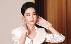 Lưu Diệc Phi kiếm 1950 tỷ đồng trong 3 năm, cuộc sống xa hoa gây choáng ngợp