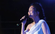 Ca sĩ Việt đẹp mãi không già