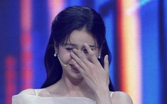 Trương Quỳnh Anh bật khóc: "Không cần nhìn vào cuộc đời người khác để ngưỡng mộ"