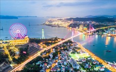 Kiến tạo kiến trúc cảnh quan sinh thái bờ vịnh thành phố Hạ Long phát triển hài hòa với thiên nhiên nhằm nâng cao chất lượng trải nghiệm của khách du lịch thanh niên