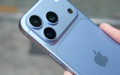 Màn hình gập iPhone Duo hay camera biến thiên 18 Pro Max nổi bật hơn?