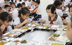 Tạo luồng xanh tháo gỡ vướng mắc bán trú, siết an toàn thực phẩm học đường