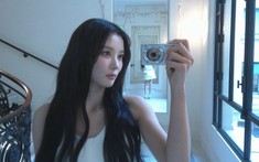 Vì sao một việc làm buổi sáng giúp Kim Yoo Jung thu gọn mặt?