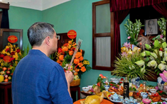 Thủ tướng Lê Minh Hưng dâng hương tưởng nhớ Chủ tịch Hồ Chí Minh