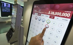 15 nhân viên văn phòng trúng số 98,8 tỷ đồng