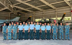 Giáo dục giá trị nghề nghiệp cho học viên phi công quân sự ở trường Sĩ quan Không quân 