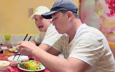 Nam NSƯT từ Mỹ về: "Không có tiền nửa ngày thôi là khóc ngay"