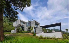 Biệt thự thác nước nằm trên đồi dốc không khác gì resort sang trọng tại Vĩnh Yên