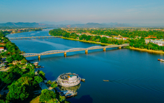 Triển khai thực hiện Nghị quyết của Quốc hội về việc thành lập thành phố Huế trực thuộc trung ương