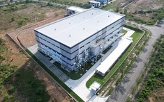 Nhà máy sản xuất linh kiện máy bay Boeing 787 ở Đà Nẵng bắt đầu hoạt động