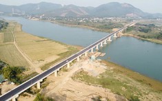 Thanh Hóa thông xe cùng lúc hai tuyến đường nghìn tỷ