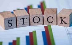 VN-Index nhìn về đỉnh mới, dòng tiền trở lại nhóm bất động sản