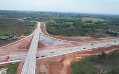 Tỉnh Quảng Trị họp bàn về dự án cao tốc Bắc - Nam phía Đông