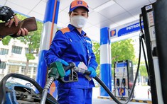 Giá xăng dầu chiều 14/8: Xăng giảm dưới 20.000 đồng/lít