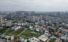 Nóng trong tuần: TP.HCM liên tục gỡ vướng, cấp sổ hồng cho cư dân