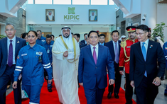 Thủ tướng Phạm Minh Chính thăm tổ hợp lọc hóa dầu 27 tỷ USD tại Kuwait