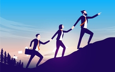 Cuối năm biến động mạnh: Ghế nóng từ địa ốc đến ngân hàng đổi chủ