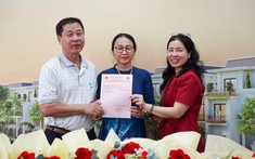 An Huy Group bàn giao sổ đỏ cho khách hàng tại khu đô thị An Huy Mỹ Việt