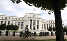 Sau 3 lần hạ lãi suất năm 2025, Fed cắt tiếp hay giữ nguyên trong cuộc họp tuần này?