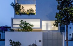 Kiến trúc nhà phố TP.HCM hiện đại xanh hóa khác biệt