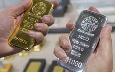 Nhiều chuyên gia dự báo giá vàng, bạc sẽ lập đỉnh mới