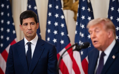 Ông Trump phản đối khả năng Fed tăng lãi suất, cho rằng nên giảm để hỗ trợ kinh tế