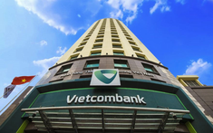 Vietcombank lãi hơn 24.000 tỷ đồng sau 6 tháng, nợ xấu tăng nhẹ