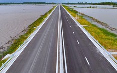 Bất động sản 24h: Cà Mau rót gần 4.900 tỷ làm hai tuyến đường lớn, Tây Ninh tăng tốc bồi thường Vành đai 4