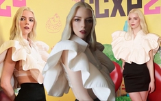 “Búp bê sống” Anya Taylor-Joy được khen ngợi khi diện thiết kế của NTK Công Trí
