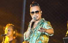 Jimmii Nguyễn lần đầu trình diễn live hit "Cay" tại chương trình "Du ca: Về với biển"