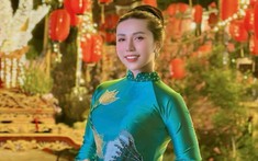 MC Hồng Nhung và những mùa lễ hội 'không nghỉ'