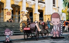 Chiếc xích lô KUBO xuất hiện tại Hà Nội, mở màn cho cuộc gặp gỡ giữa artist BAO và fan Việt