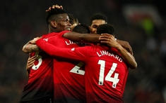 Pogba lập cú đúp, MU hủy diệt Huddersfield