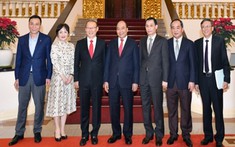 Thủ tướng tiếp Huấn luyện viên Park Hang-seo