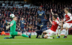 Arsenal đánh bại Man Utd