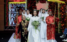 Chiêm ngưỡng đại tiệc áo dài tại Aquafina Vietnam International Fashion Week xuân hè 2019