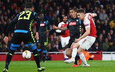 Arsenal hạ Napoli, chiếm lợi thế trước tứ kết lượt về Europa League