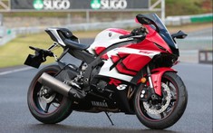 Yamaha YZF-R6 phiên bản kỉ niệm 20 năm với giá bán hơn 300 triệu đồng trình làng